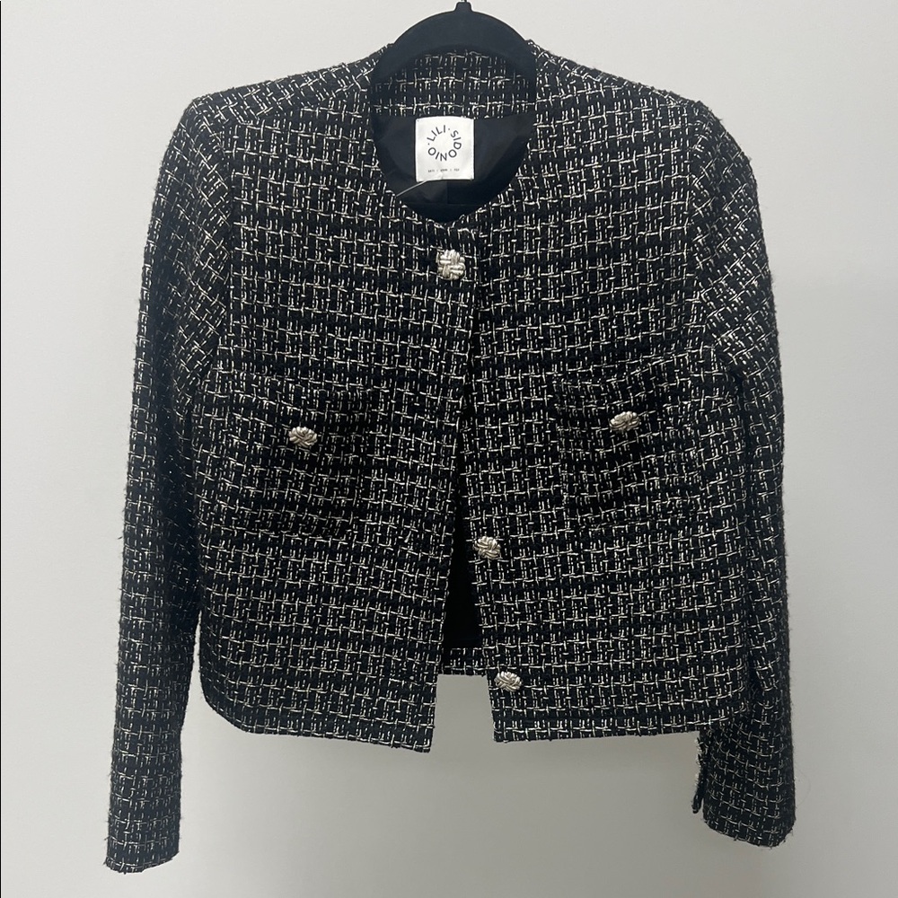 Chic Black and White Tweed Blazer